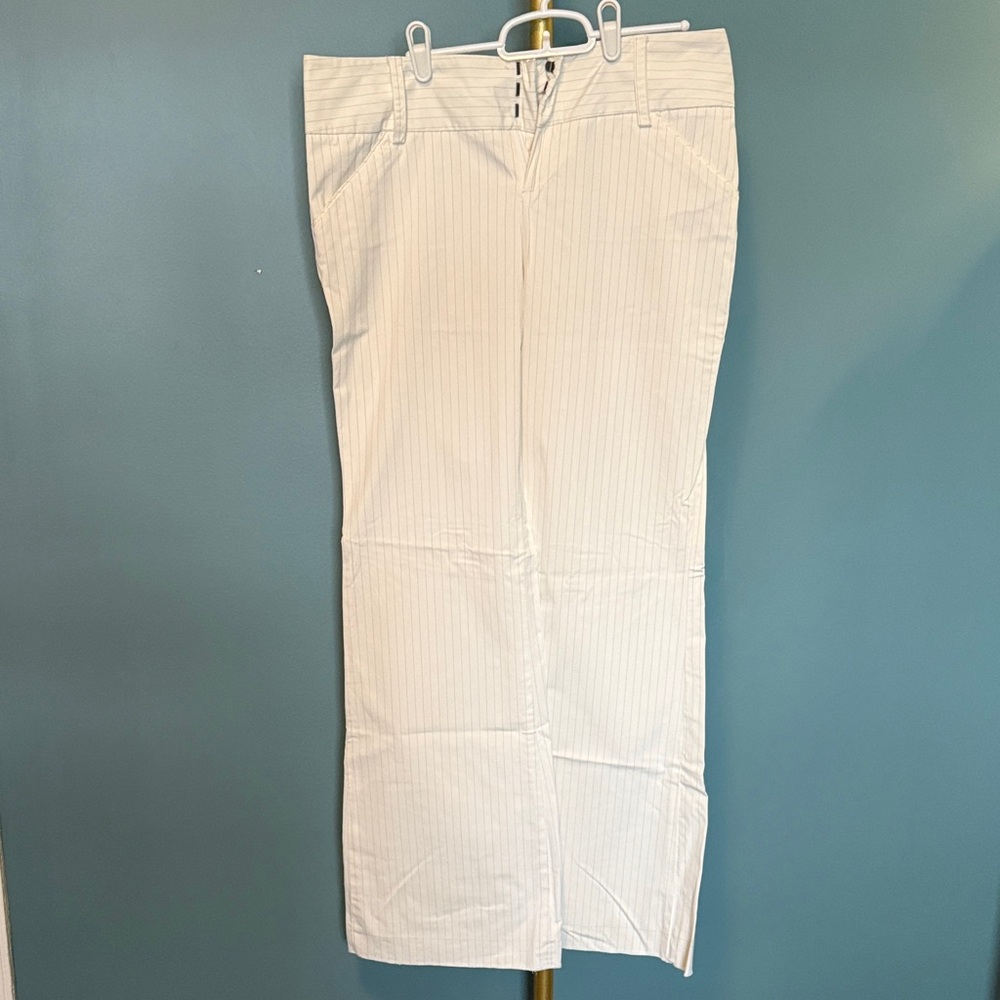 Alice + Olivia Cream Pinstripe Pants